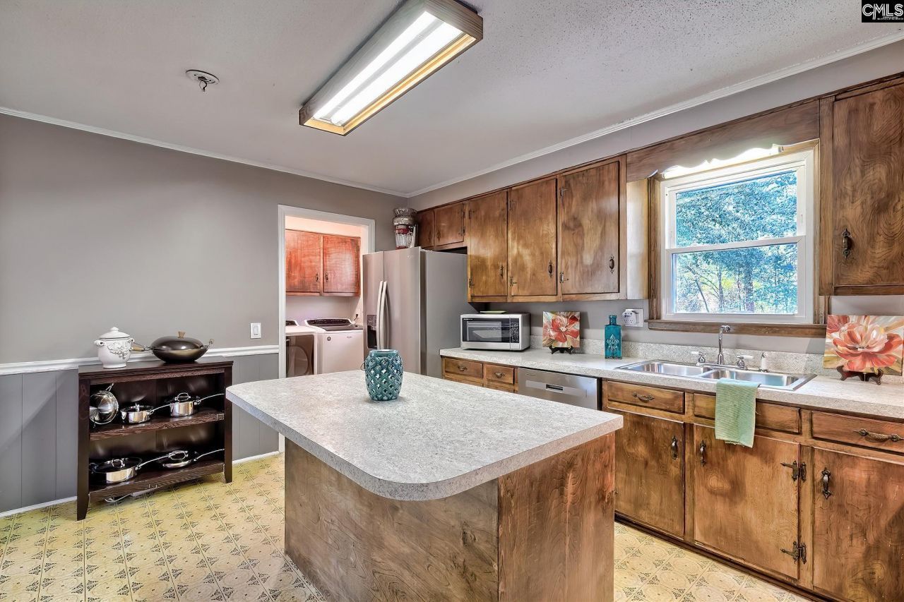 150 Timmerman Road Photo 14