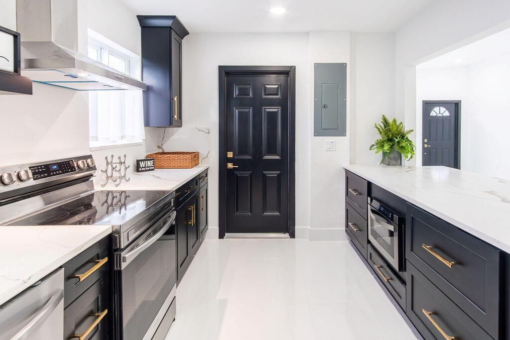 6370 Plunkett Street, Hollywood, FL 33023 Photo