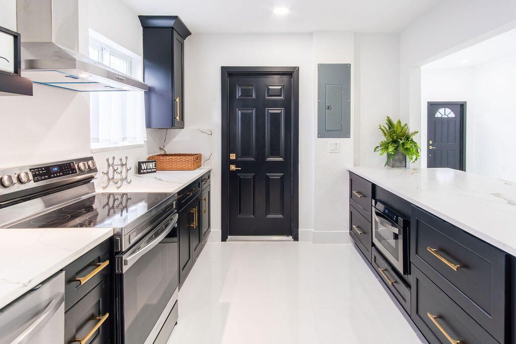 6370 Plunkett Street, Hollywood, FL 33023 Photo