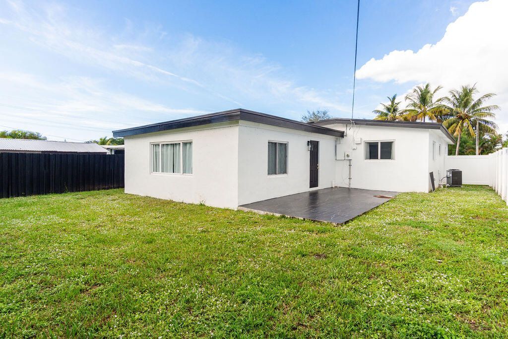 6370 Plunkett Street, Hollywood, FL 33023 Photo