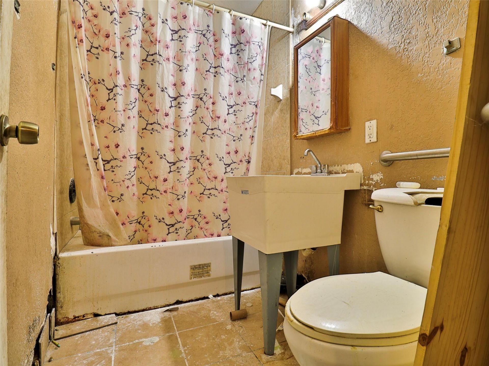 2540 SW 5th Street, Fort Lauderdale, FL 33312 Photo