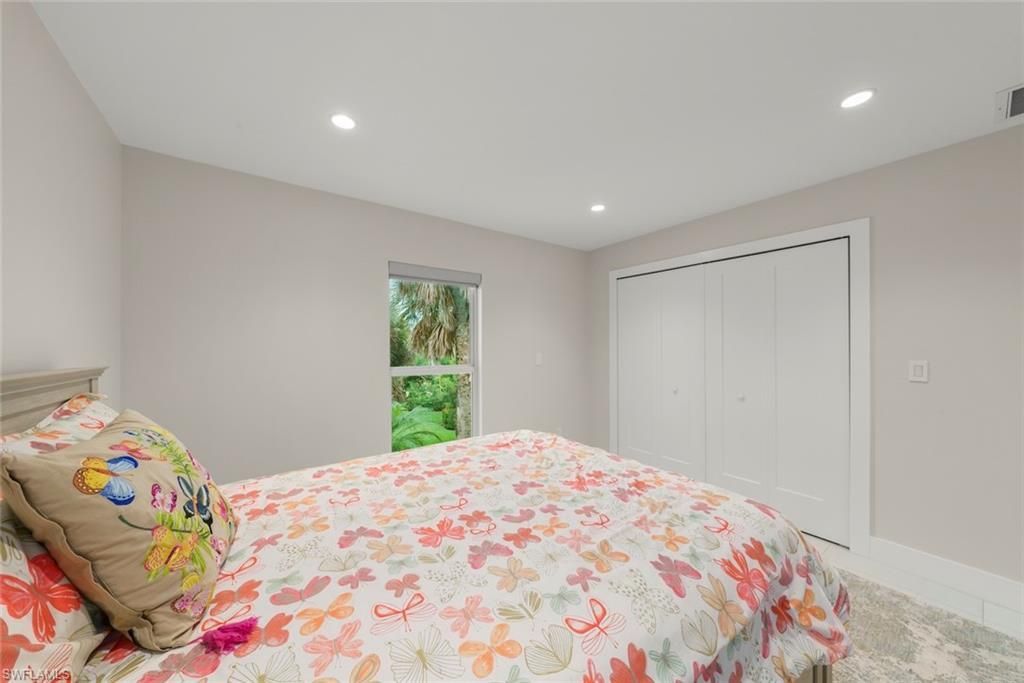 9455 Coventry Ct, Sanibel, FL 33957 Photo