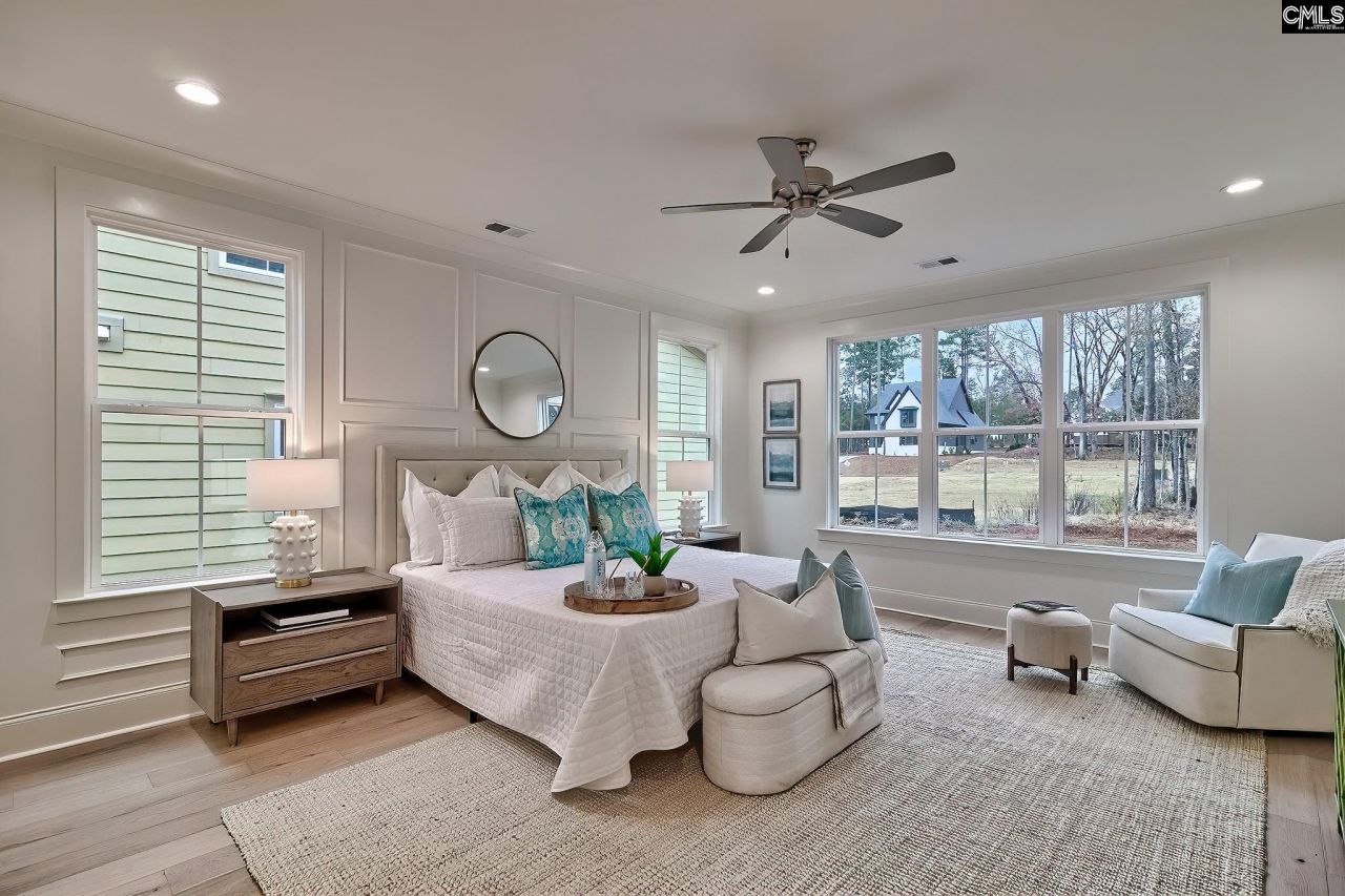 908 Salisbury Court  Photo 23