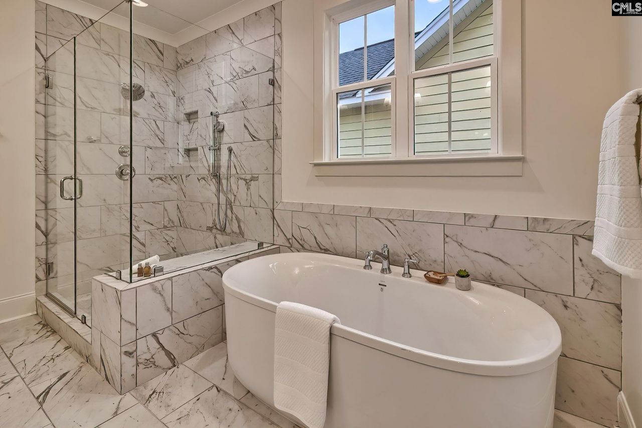 908 Salisbury Court  Photo 28