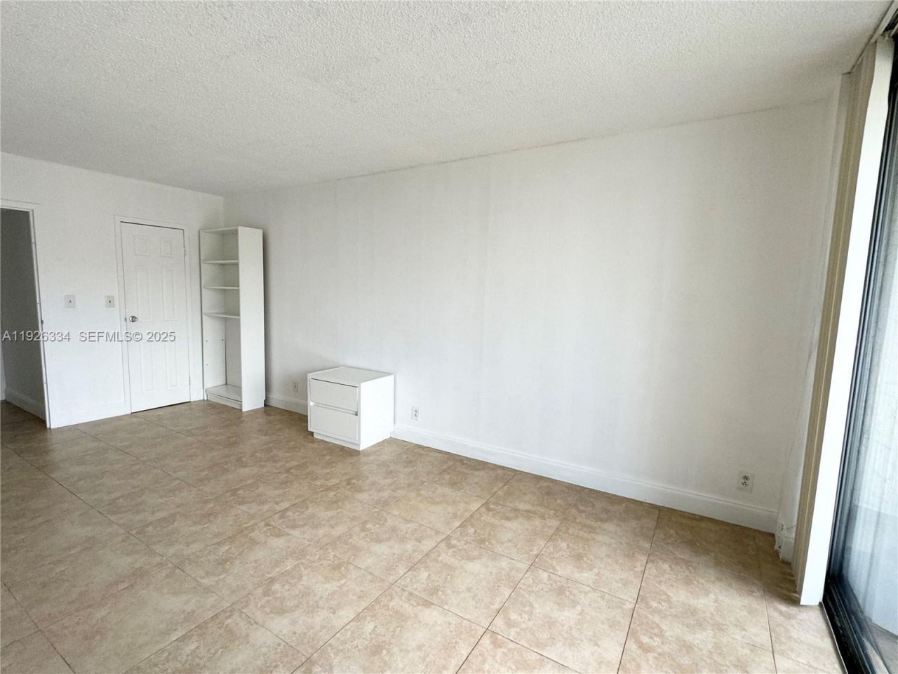 801 Three Islands Blvd, Unit 417, Hallandale Beach, FL 33009 Photo