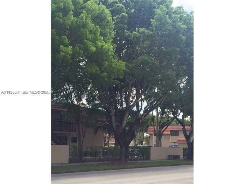 14851 SW 104th St, Unit 22, Miami, FL 33196 Photo