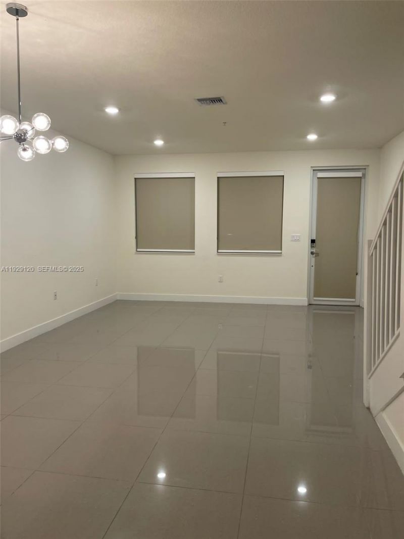 6416 NW 102nd Ct, Unit 117, Doral, FL 33178 Photo