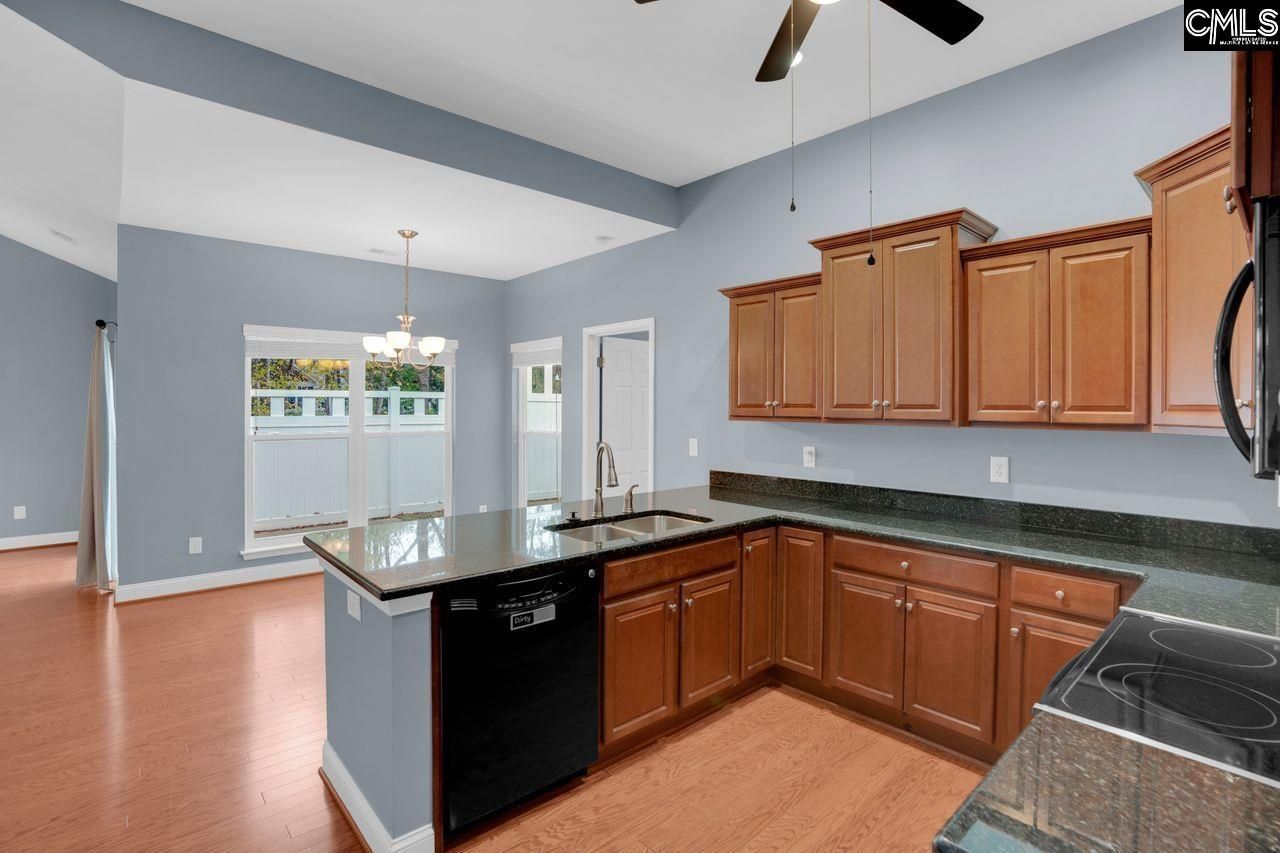 604 Laryn Lane Photo 11