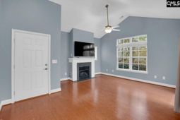 604 Laryn Lane photo 4