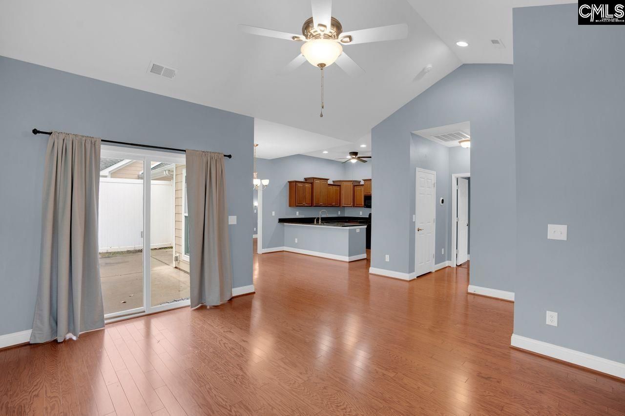 604 Laryn Lane Photo 7