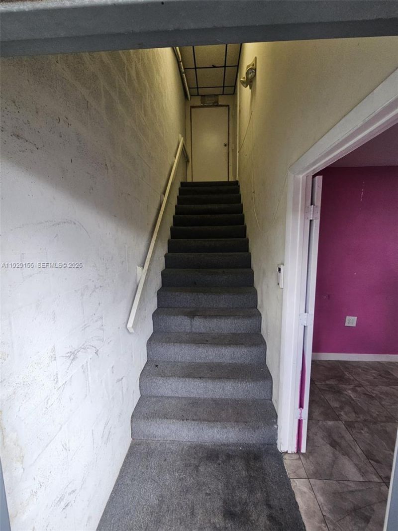 6175 NW 167th St, Unit G18, Hialeah, FL 33015 Photo