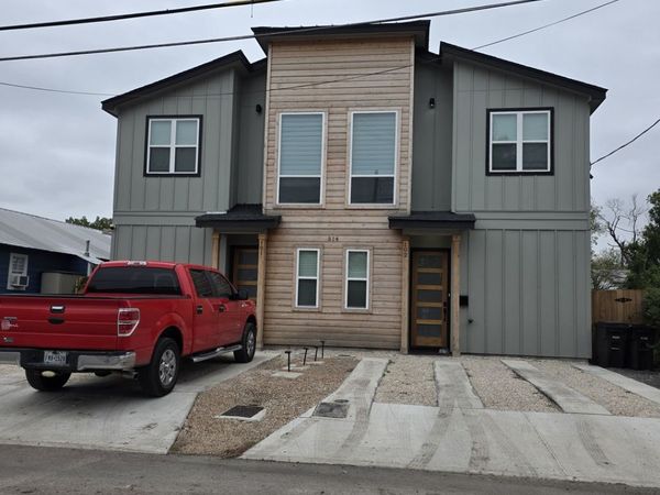 514 Moten UNIT 101/102, San Antonio, TX 78202