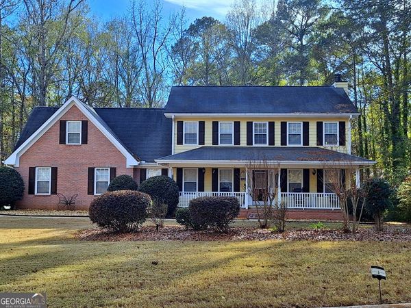 125 Chardonnay Oaks Drive, Mcdonough, GA 30252