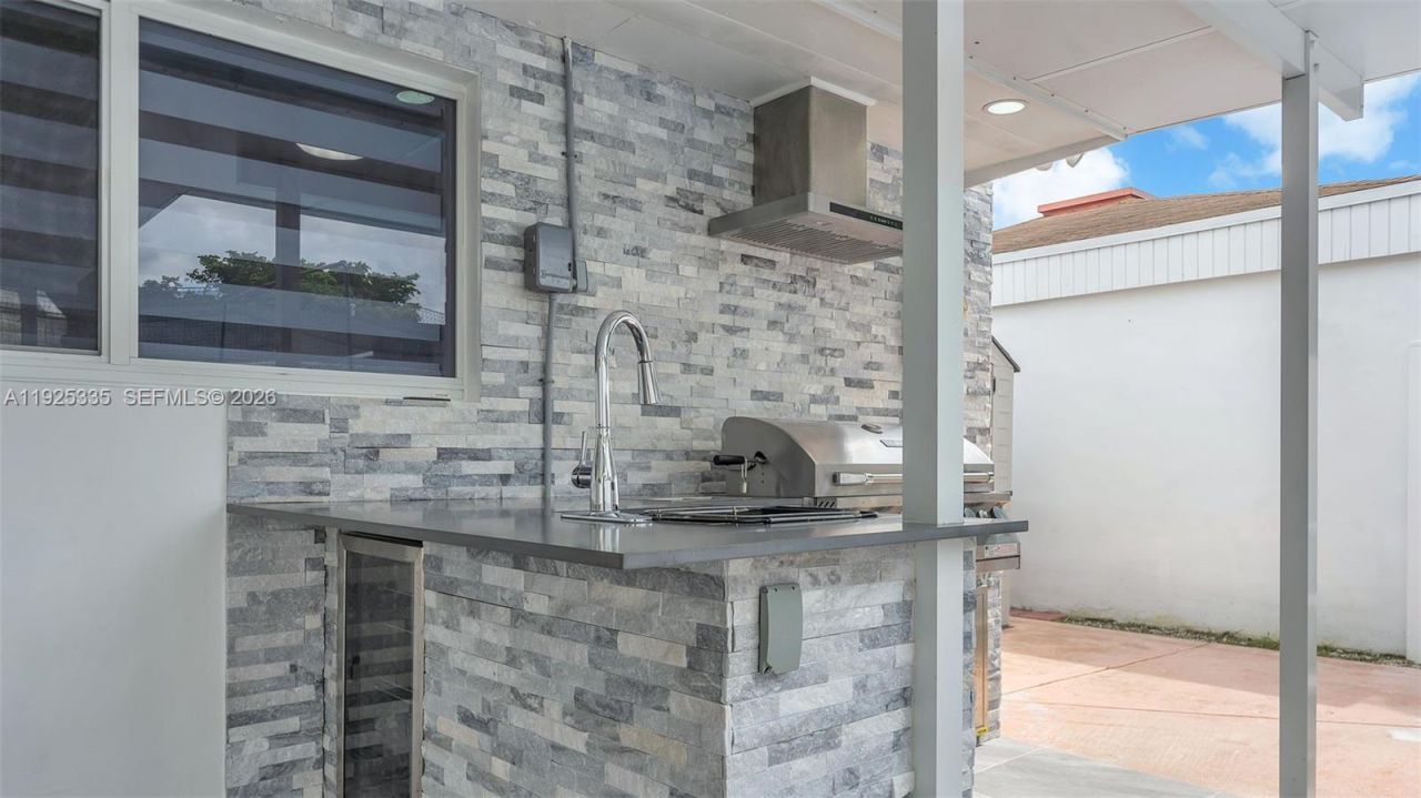 11421 SW 84th St, Unit 1, Miami, FL 33173 Photo