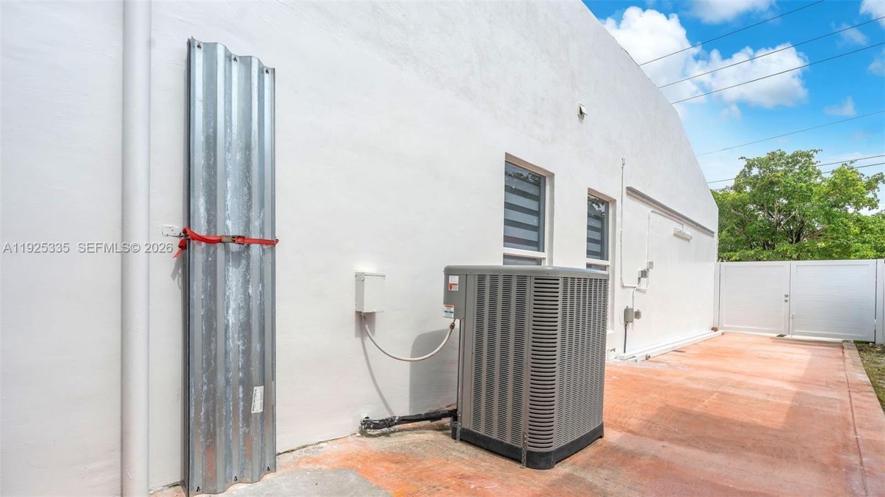 11421 SW 84th St, Unit 1, Miami, FL 33173 Photo