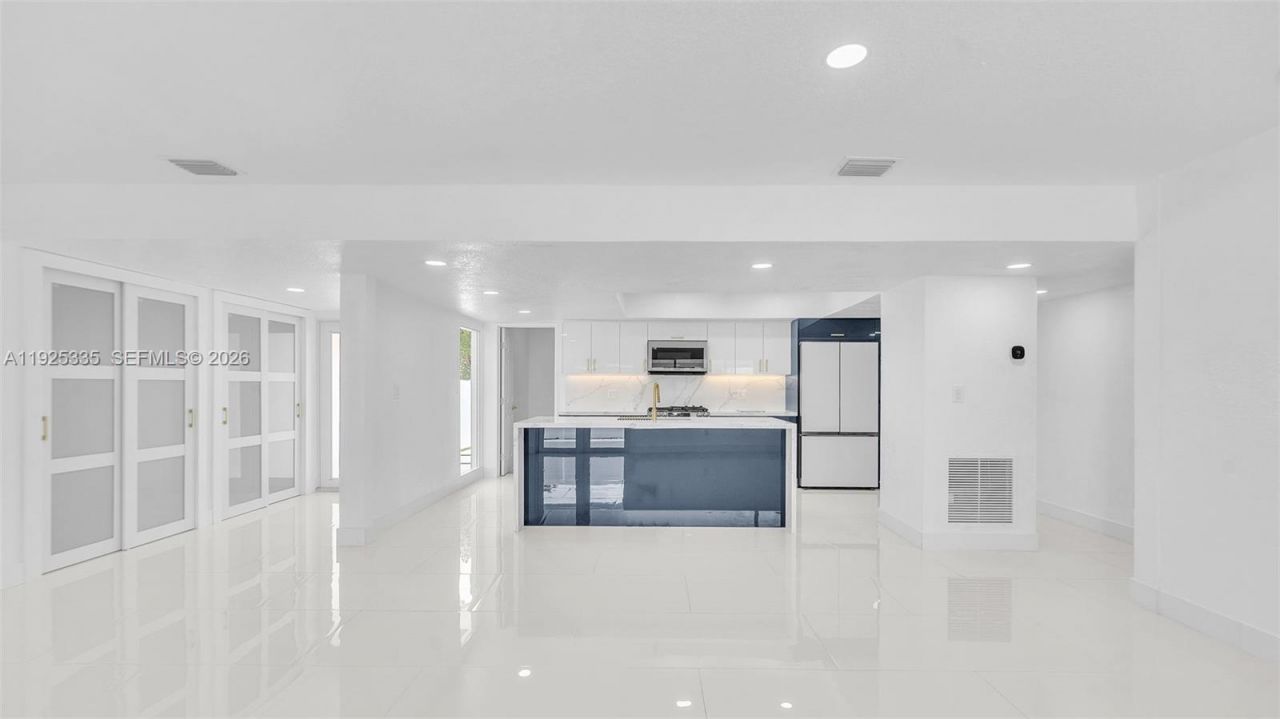 11421 SW 84th St, Unit 1, Miami, FL 33173 Photo