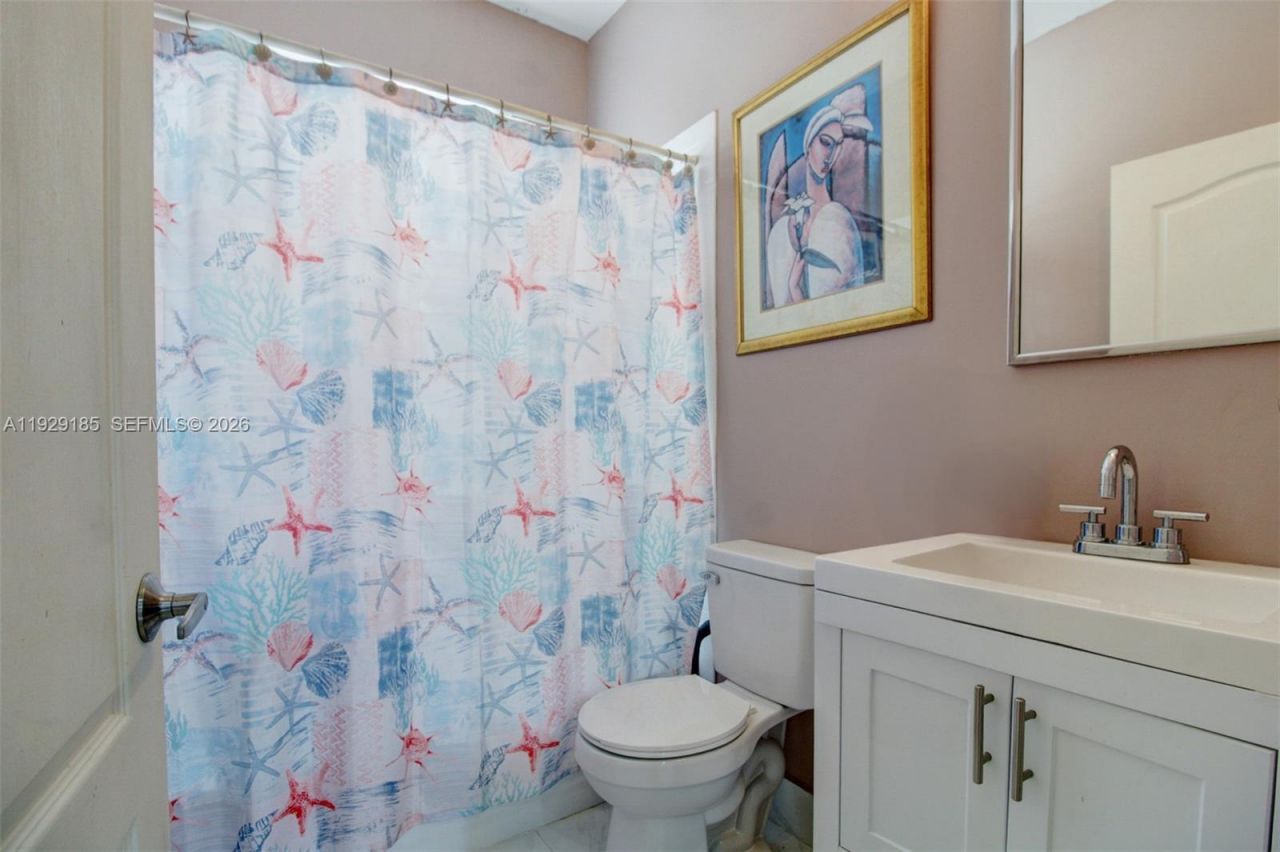 1156 NE 37th Pl, Homestead, FL 33033 Photo