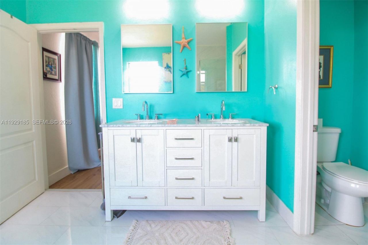 1156 NE 37th Pl, Homestead, FL 33033 Photo