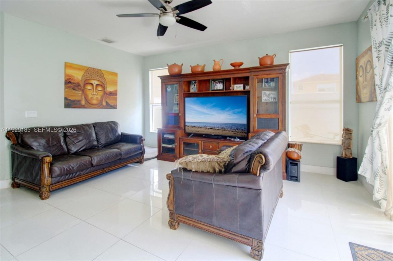 1156 NE 37th Pl, Homestead, FL 33033 Photo