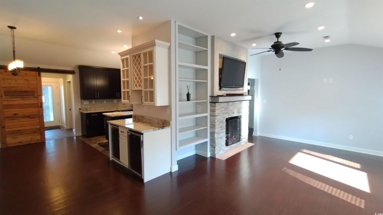 710 Yucca Ave. Photo 5