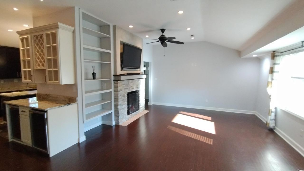 710 Yucca Ave. Photo 6