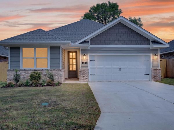 505 Apache Street, Fort Walton Beach, FL 32547