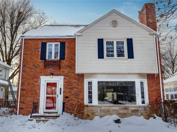 2616 Kerwick Road, University Heights, OH 44118