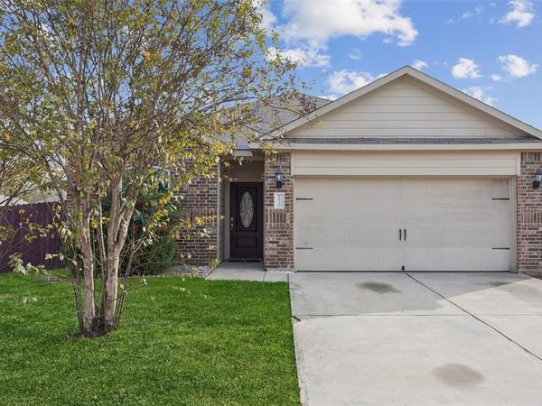 1020 Walnut Ridge Drive, Hutchins, TX 75141