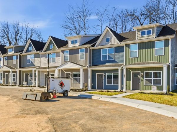 131 Front Ridge Circle, Clarksville, TN 37040