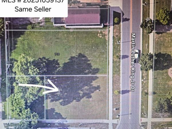 720 S Martin Luther King Jr Dr Street, Jackson, MI 49203