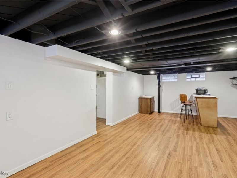 9005 Ansonia Avenue, Brooklyn, OH 44144 Photo 32