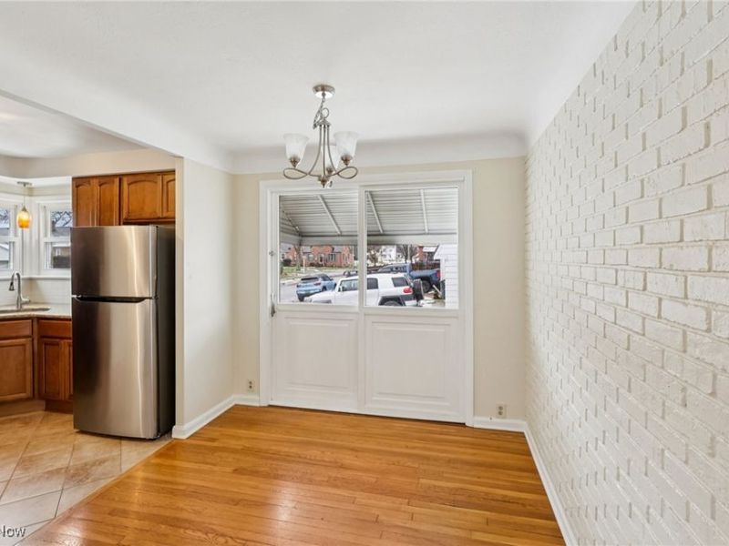 9005 Ansonia Avenue, Brooklyn, OH 44144 Photo 8