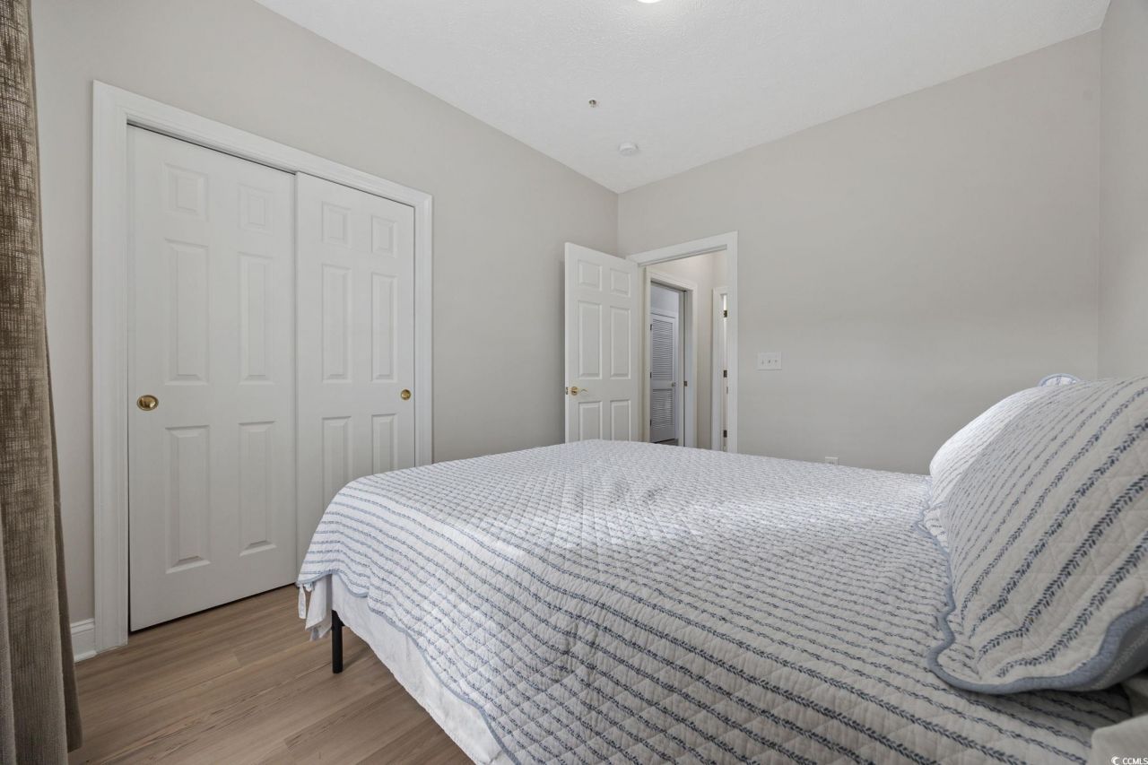 111 Fountain Pointe Ln. Photo 20