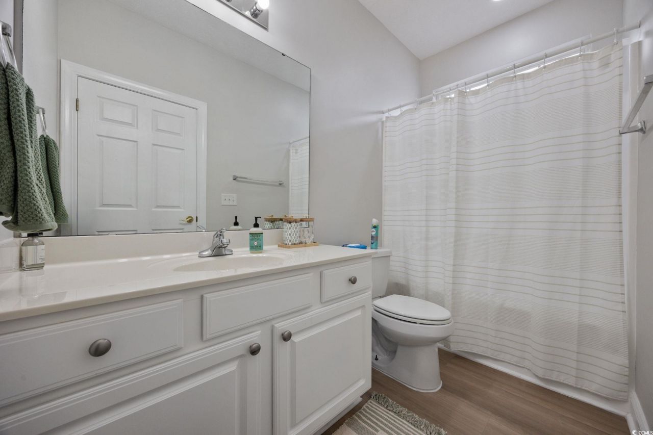 111 Fountain Pointe Ln. Photo 21