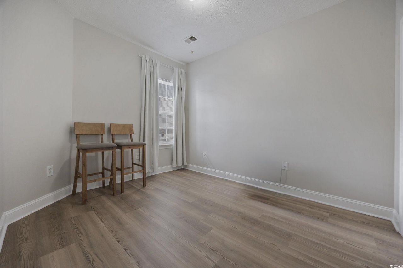 111 Fountain Pointe Ln. Photo 22