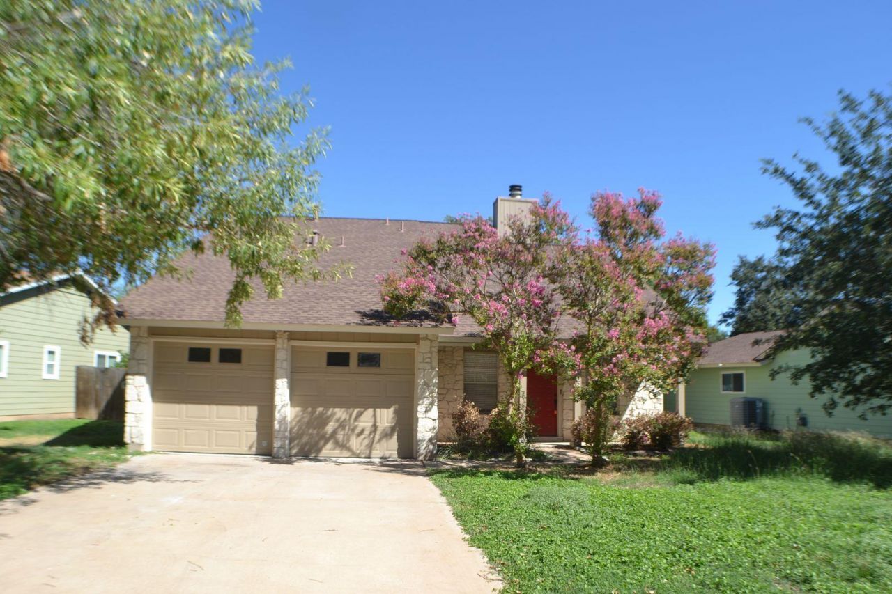 4506 Adelphi Ln, Austin, TX 78727 Main Photo
