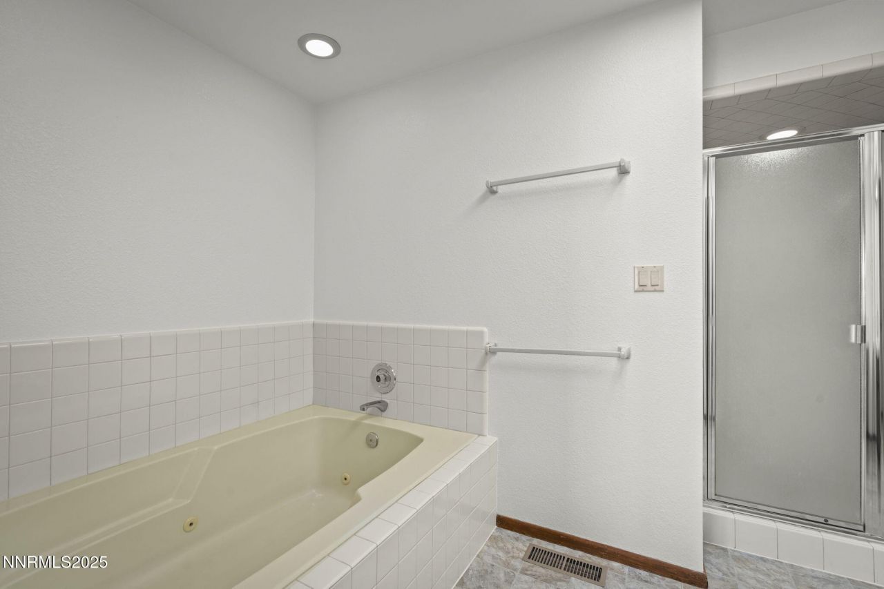 1443 Copper Point Circle, Reno, NV 89519 Photo