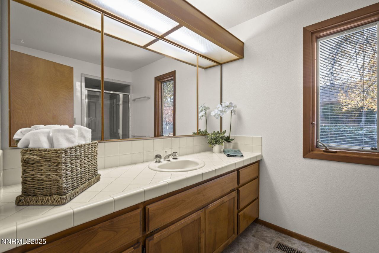 1443 Copper Point Circle, Reno, NV 89519 Photo