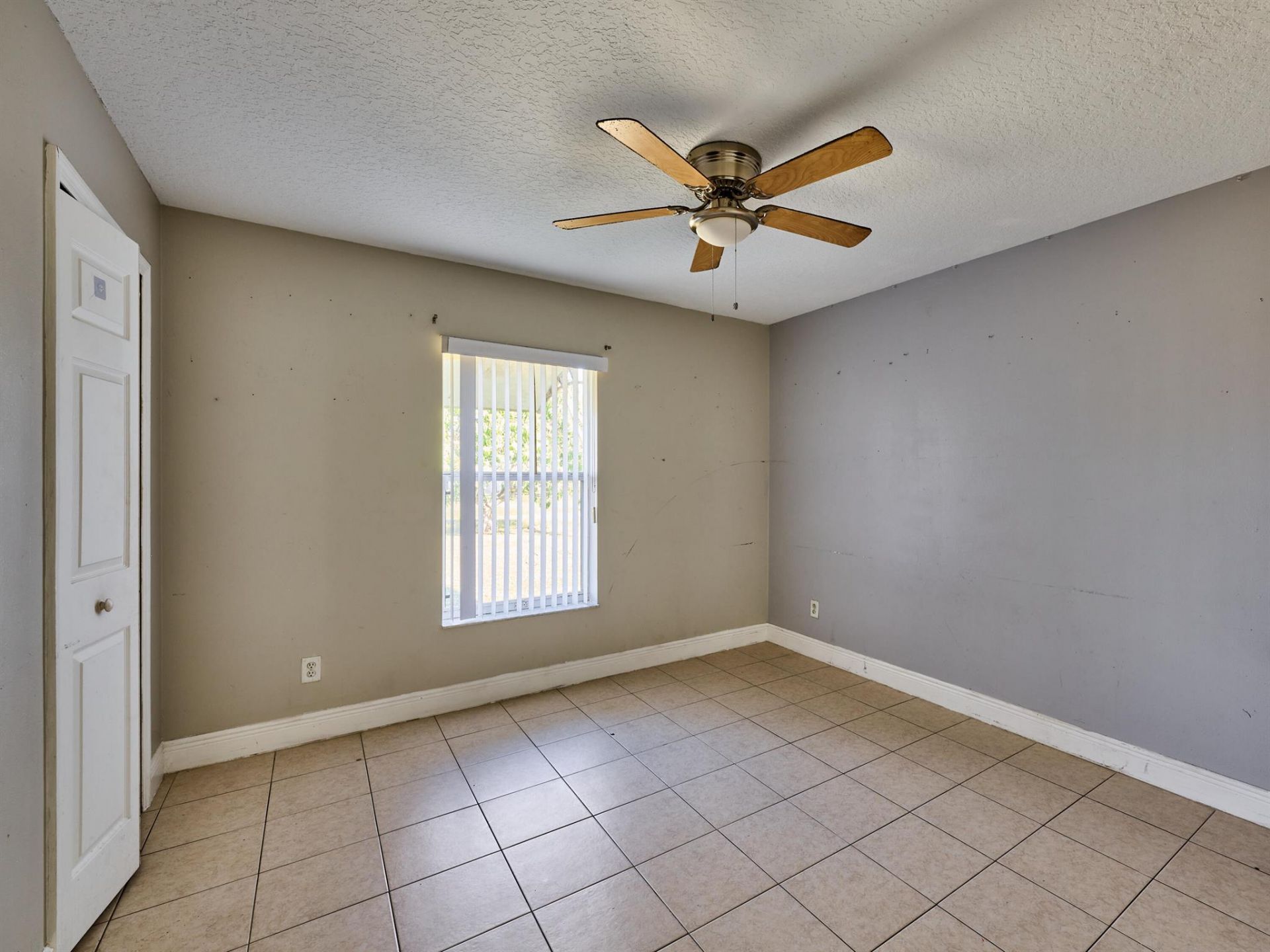 1407 SE Grapeland Avenue, Port Saint Lucie, FL 34952 Photo