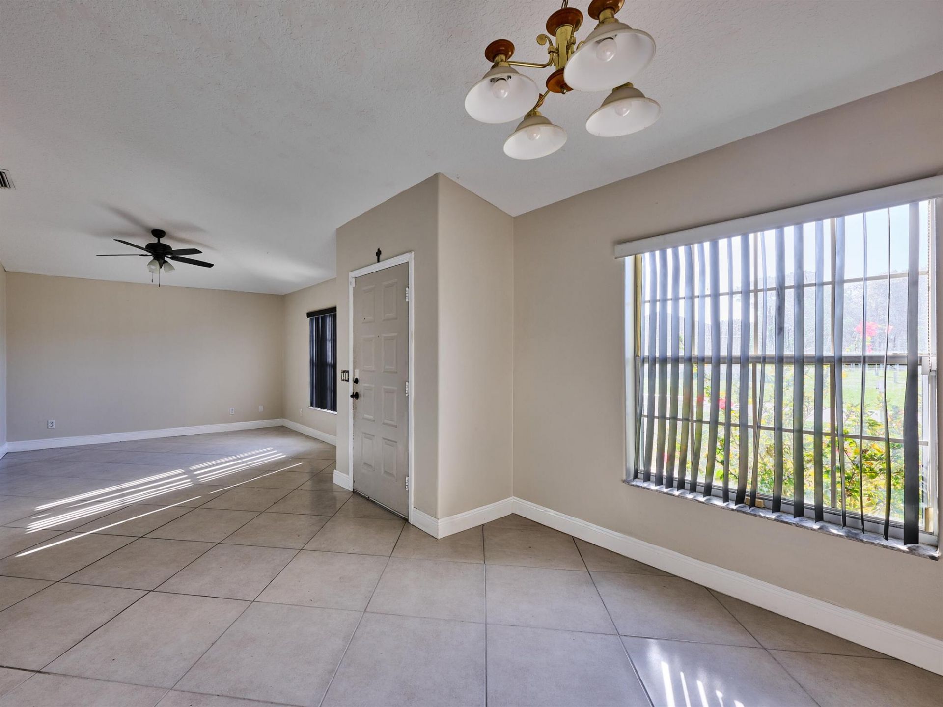 1407 SE Grapeland Avenue, Port Saint Lucie, FL 34952 Photo