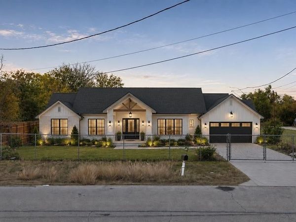 5912 Hereford Drive, Fort Worth, TX 76179