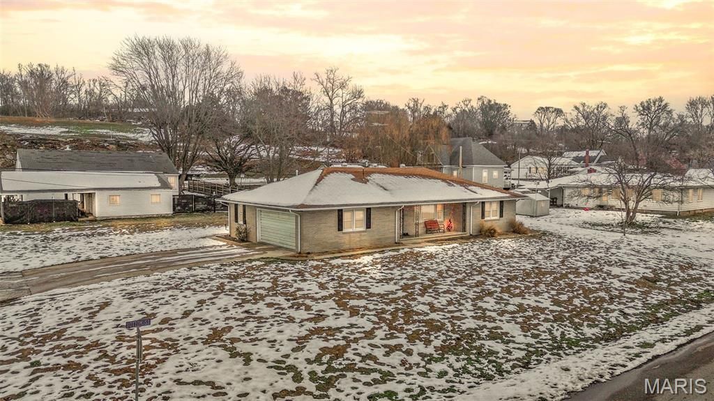 608 Bottom Street, Pleasant Hill, IL 62366 Main Photo