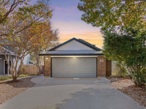 2127 Redwing WAY, Round Rock, TX 78664