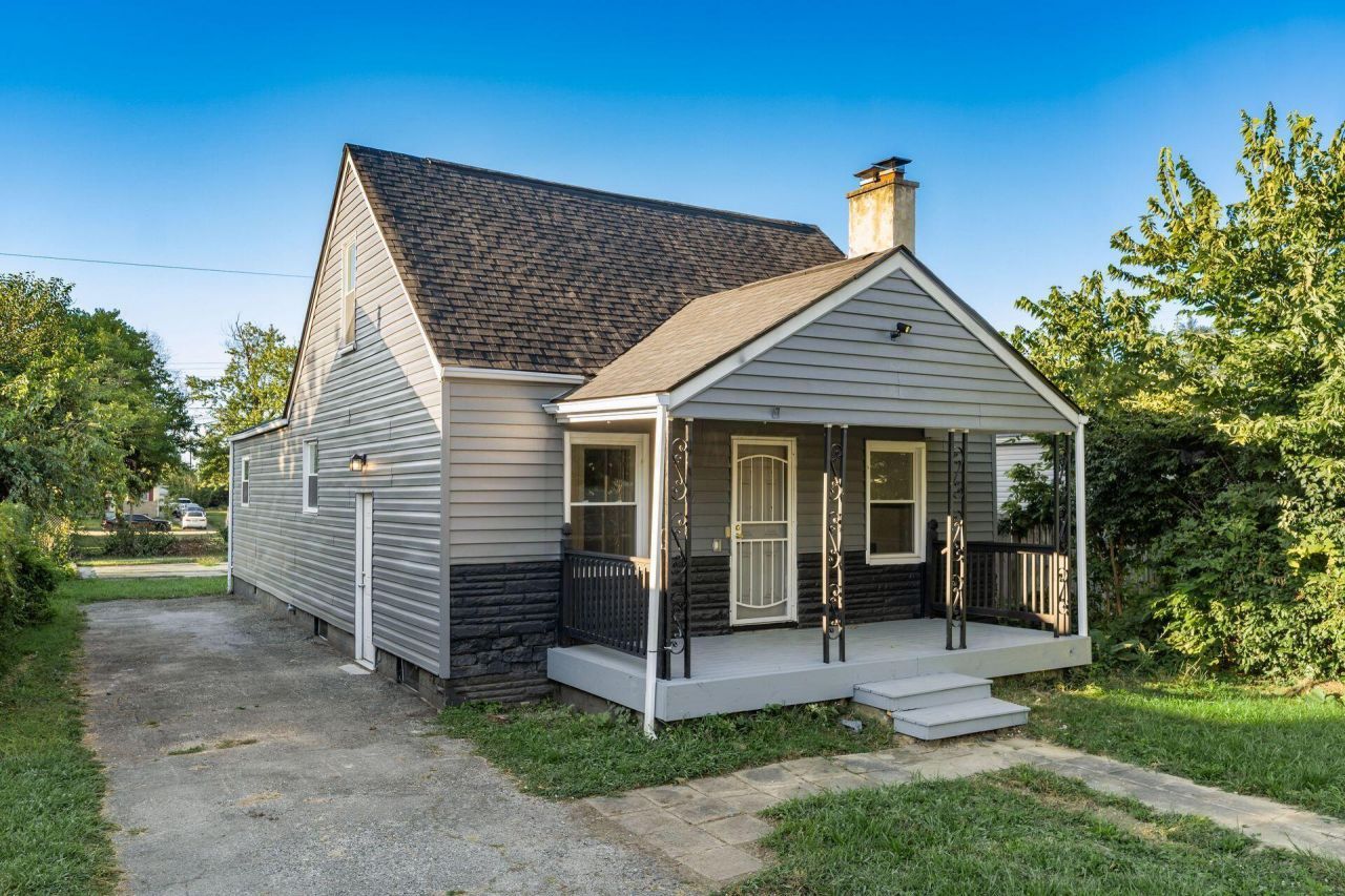 2247 Safford Avenue, Columbus, OH 43223 Main Photo