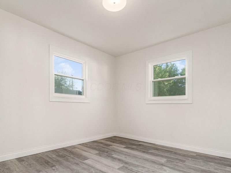 2247 Safford Avenue, Columbus, OH 43223 Photo 17