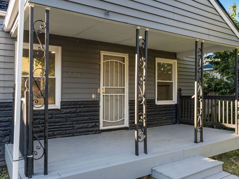 2247 Safford Avenue, Columbus, OH 43223 Photo 4