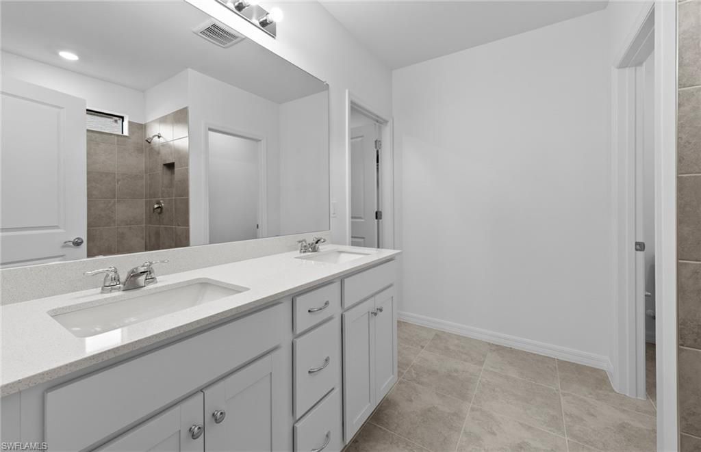 242 Silent Lake Dr, Lehigh Acres, FL 33936 Photo