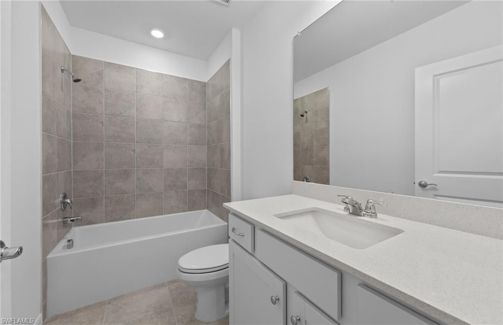 242 Silent Lake Dr, Lehigh Acres, FL 33936 Photo