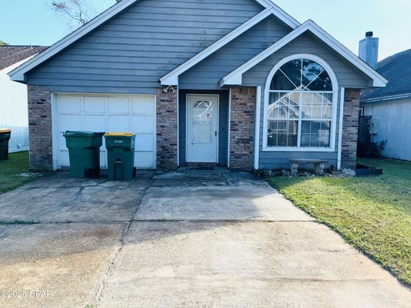 3047 Yorktown Circle , Fort Walton Beach, FL 32547