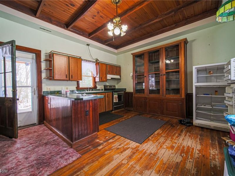 6899 Orangeville Kinsman Road, Kinsman, OH 44428 Photo 4